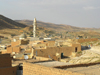 Algeria / Algerie - El Hamel: village, minaret and hills - photo by J.Kaman