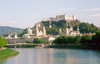 Austria - Salzburg / Solnograd / SZG : the Salzach, the city and the Hohensalzenburg fortress on the Mnchsberg mountain - Altstadt - Unesco world heritage site - photo by M.Torres