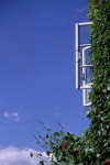 Austria - Drnstein in der Wachau (Niederosterreich): open window and blue sky / geffnetes Fenster (photo by F.Rigaud)