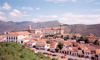 Brazil / Brasil - Ouro Preto, ex Vila Rica de Albuquerque (Minas Gerais - UNESCO world heritage): Sra do Carmo church seen from Bairro Centro | igreja da Senhora do Carmo - photo by M.Torres