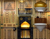 Bandar Seri Begawan, Brunei Darussalam: Jame Asr Hassanil Bolkiah mosque, aka Kiarong mosque - gilded mirhab and minbar in the prayer hall - photo by M.Torres