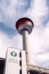 Canada / Kanada - Calgary, Alberta: Calgary tower and the Tower Centre - photo by M.Torres