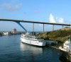 Curaao - Willemstad / CUR: Queen Wilhelmena bridge (photo by Robert A. Ziff)