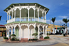 Puerto Plata, Dominican republic: octogonal bandstand in the central park - Victorian architecture - Glorieta victoriana del Parque Central Independencia - photo by M.Torres