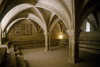 Gordes, Vaucluse, PACA, France: columns and archways - vaulted room in Snanque Abbey, 12th century Cistercian - abadi de Senhanca - photo by C.Lovell