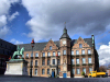 Germany / Deutschland - Dsseldorf (North Rhine-Westphalia): city-hall and Jan-Wellem statue / Rathaus - Jan-Wellem- Standbild - photo by Michel Bergsma