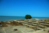 Praia de Varela / Varela beach, Cacheu region, Guinea Bissau / Guin Bissau: View from the beach, ruins of an old colonial construction - amphitheter / paisagem da praia, runas de uma construo colonial portuguesa - anfiteatro - photo by R.V.Lopes