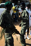 Bissau, Guinea Bissau / Guin Bissau: 3 de Agosto Avenue, Carnival, parade, children masks of military / Avenida do 3 de Agosto, Carnaval, desfile, crianas mascaradas de militares - photo by R.V.Lopes