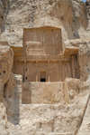 Iran - Naqsh-e Rustam: tomb attributed to Artaxerxes I Makrocheir - cliff face - photo by M.Torres