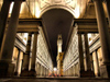 Florence / Firenze - Tuscany, Italy: Piazza degli Uffizi  - courtyard between the Uffizi's two wings, leading to Palazzo Vecchio - nocturnal - photo by M.Bergsma