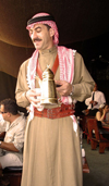 Jordan - Amman / AMM /ADJ: bedouin serving coffee - photo by I.Dnieprowsky