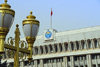 Bishkek, Kyrgyzstan: lamps and the House of the Government - the 'white house' - Coat of Arms of Kyrgyzstan - Chui avenue - photo by M.Torres