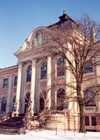 Latvia / Latvija - Riga: the State Art museum - architect: W. Neumann, pediments: A. Volz - Valdemara iela - Valsts Makslas Muzejs (photo by Miguel Torres)