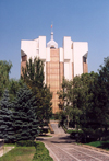 Chisinau / Kishinev, Moldova: the presidential palace and the Ministry of Agriculture - architect U. B. Tumanyan - Bulevardul Stefan cel Mare - Presedentia - photo by M.Torres