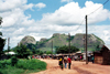 Mozambique / Moambique - Chimoio, Manica province: Cabea do Velho rock formation - Old Man's Head - photo by P.Duifhuizen