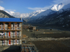 Manang, Gandaki Zone, Nepal: mountains and flats - Annapurna Circuit - photo by M.Samper