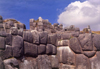 Cusco, Peru: walls of Sacsahuaman / Sacsayhuaman: perfect walls - Inca stonework - Cyclopean walls of Sacsahuaman - megalithic walls - photo by L.Moraes