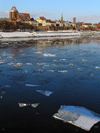 Poland - Torun: the river Vistula and the city - photo by J.Kaman