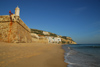 Sesimbra, Portugal: Santiago fortress and the beach - Forte de Santiago de Sesimbra, Forte da Marinha, Forte da Praia, Fortaleza de Santiago - Monumento Nacional - photo by M.Durruti