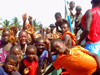 Plantain Island, Southern Province, Sierra Leone: a warm welcome from local children - island west of Shenge - Yawry bay - photo by T.Trenchard