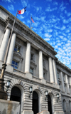 Cleveland, Ohio, USA: Cleveland City Hall - Tuscan colonnade - Beaux-Arts style - architect J. Milton Dyer - Lakeside Avenue - photo by M.Torres