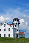 Point Judith, Narragansett, Rhode Island: side view of the U.S. Coast Guard Station - life-saving station near Point Judith Lighthouse, the old lighthouse keepers house - entrance to Narragansett Bay - photo by M.Torres