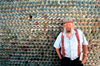 Death Valley (Nevada): Bottle House - bearded man - Rhyolite ghost town - Photo by G.Friedman