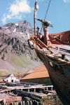 South Georgia Island - Grytviken: harpoon gun - old whaling boat (photo by G.Frysinger)